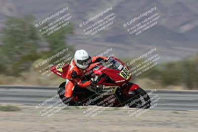 media/Oct-02-2025-Racers Edge (Thu) [[2c91cb6ab3]]/3-B Group/Session 5-Turn 3 Inside Pans (2pm)/